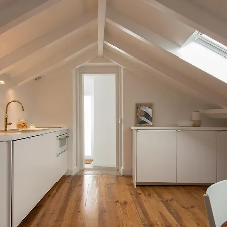 Casasupertubos - 10, 13 And 14 Peniche