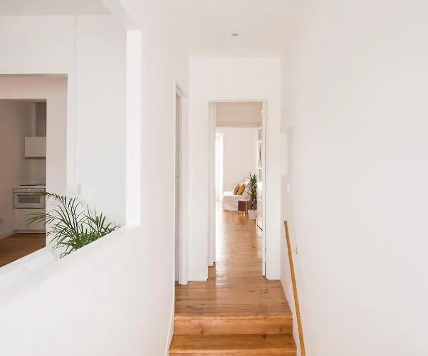 Casasupertubos - 10, 13 And 14 * Peniche